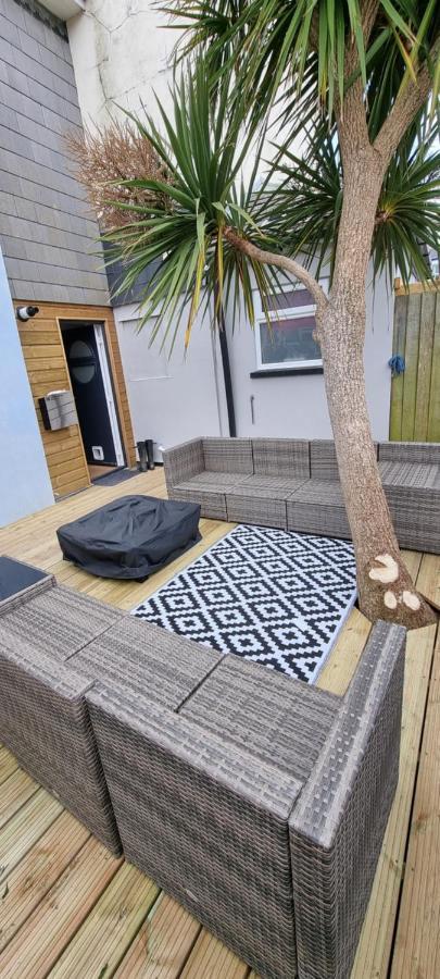Hidden Gem Near The Beach With Pool Table Newquay  Exterior photo